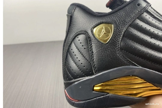 Rep EP 487471-022 14 Defining Jordan - Pack 487471-022 DMP Moments Air Retro 0410